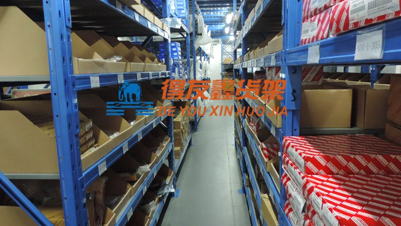 行业背景：新能源汽车配件市场的崛起